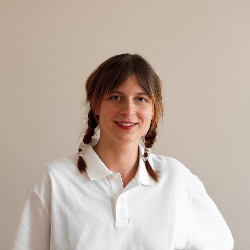 Medical professional providing personalized care